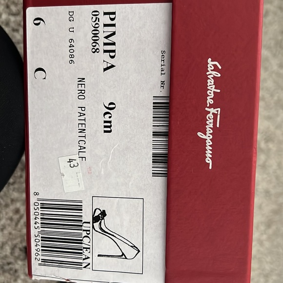 Salvatore Ferragamo platform Pumps 9sm size 6.Made in Italy. Excellent condition - Picture 4 of 6